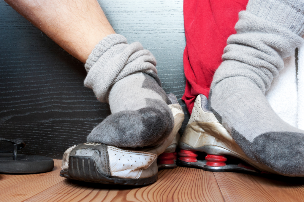 kaki keringat berlebihan anti perspirant solusinya